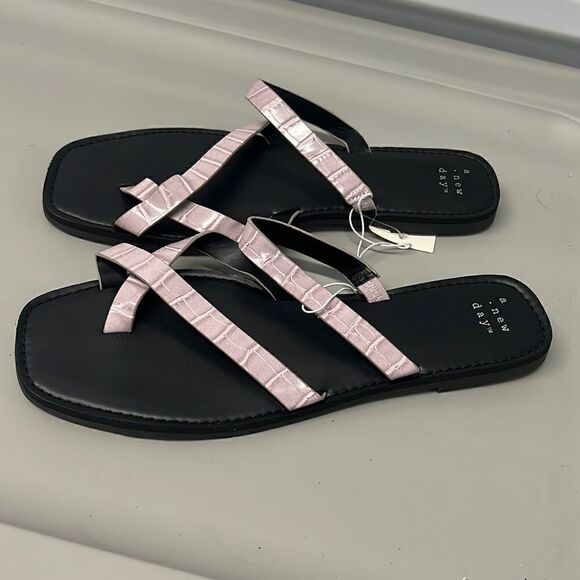 Sandals   - Picture 2 of 4